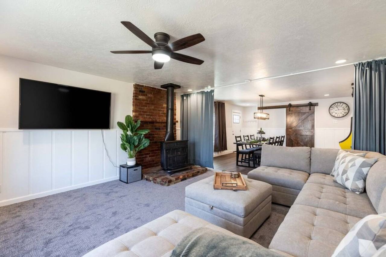 1358 W 1100 N #1597542P - Photo 2 of 44