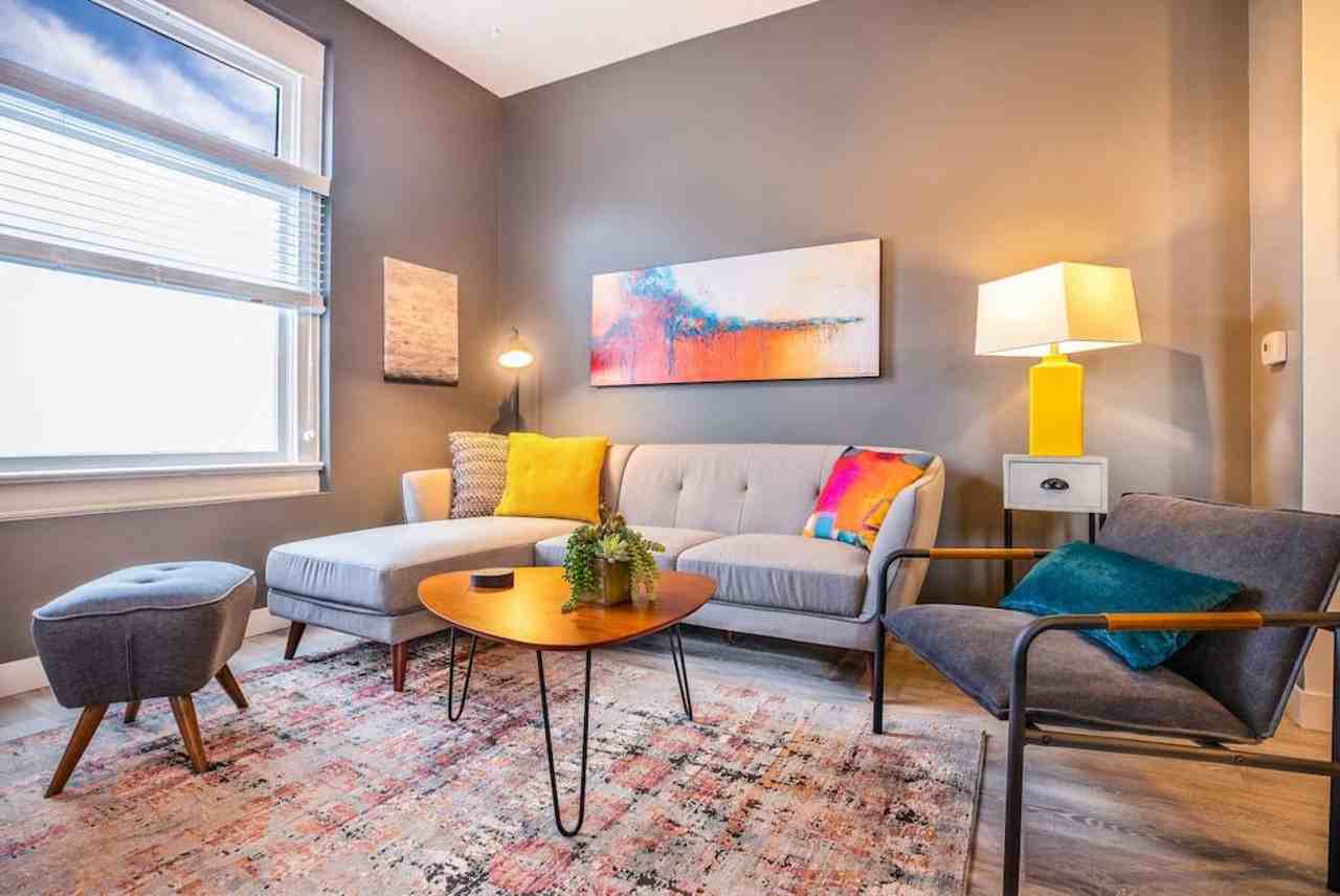 518 S Windsor St #1597529P - Photo 3 of 37