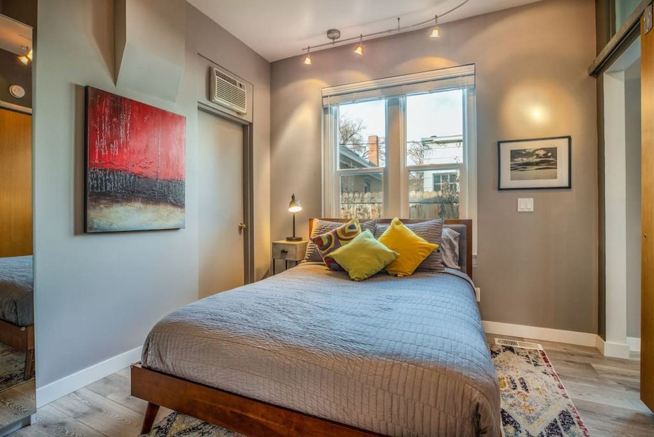 518 S Windsor St #1597529P - Photo 6 of 37