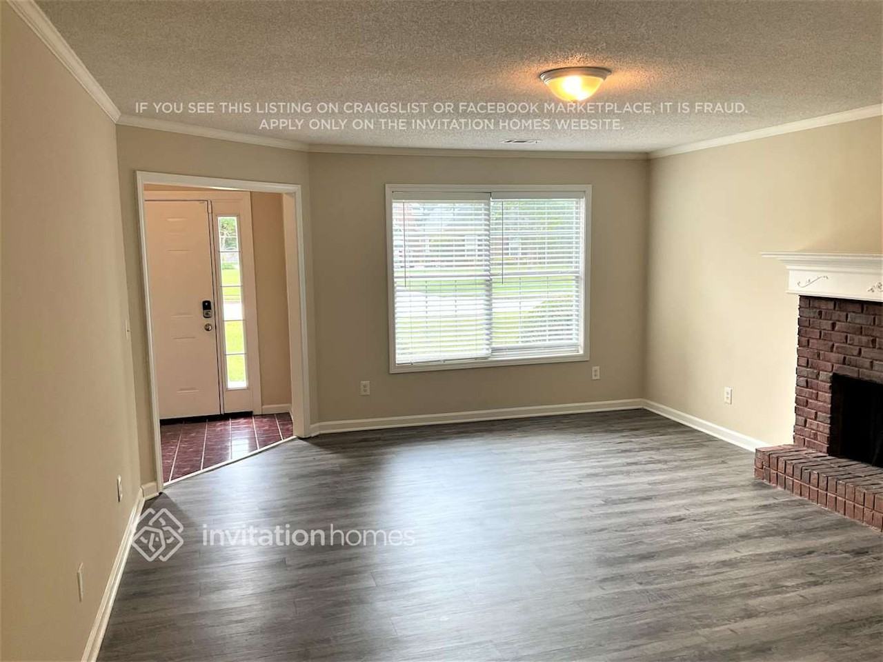 2879 Bridle Creek Dr Sw - Photo 2 of 13