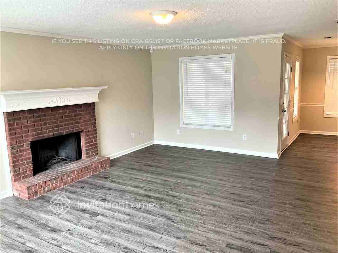 2879 Bridle Creek Dr Sw - Photo 3 of 13