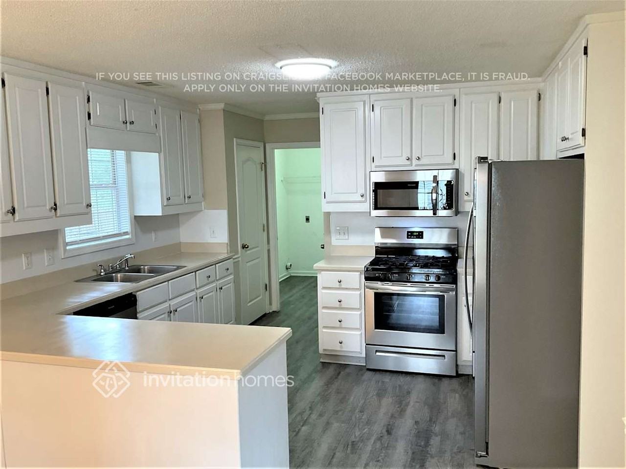 2879 Bridle Creek Dr Sw - Photo 4 of 13