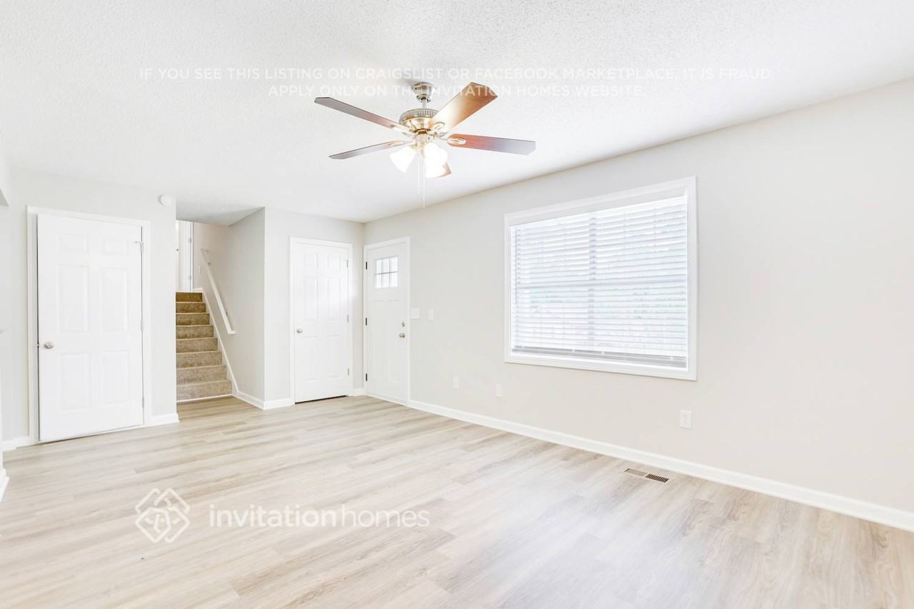 106 Brookside Ct - Photo 6 of 25