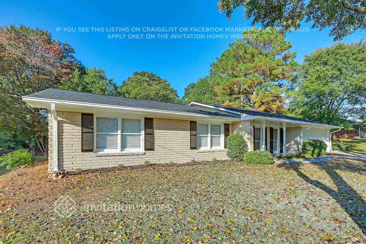 777 Sage Ln Nw - Photo 3 of 26