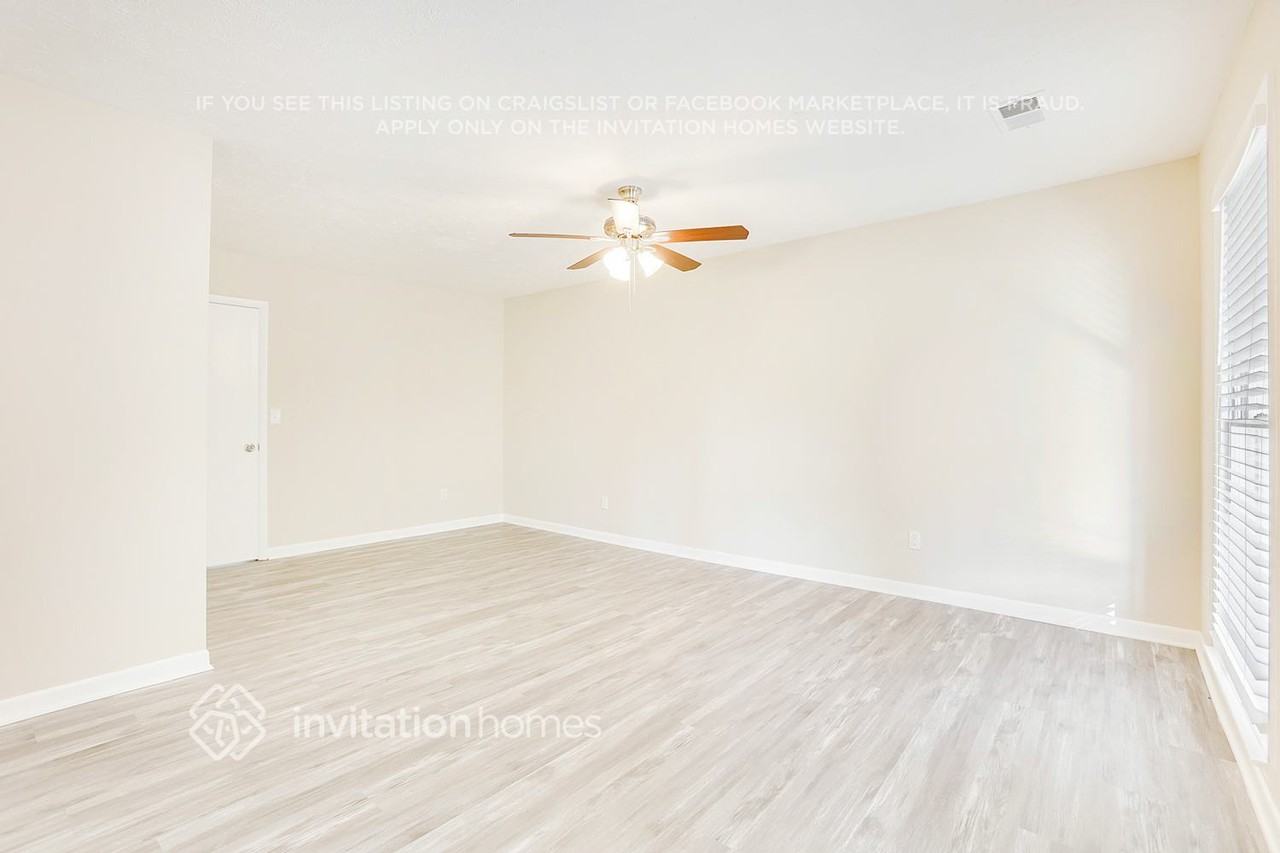 777 Sage Ln Nw - Photo 4 of 26