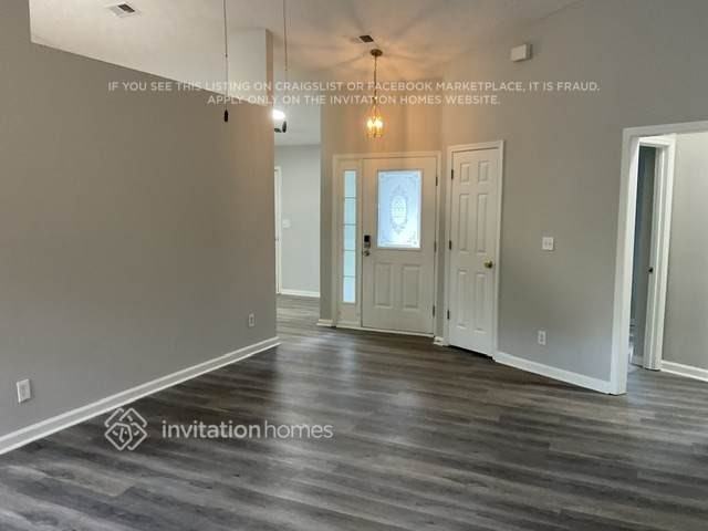 765 Kibbe Cir - Photo 2 of 11