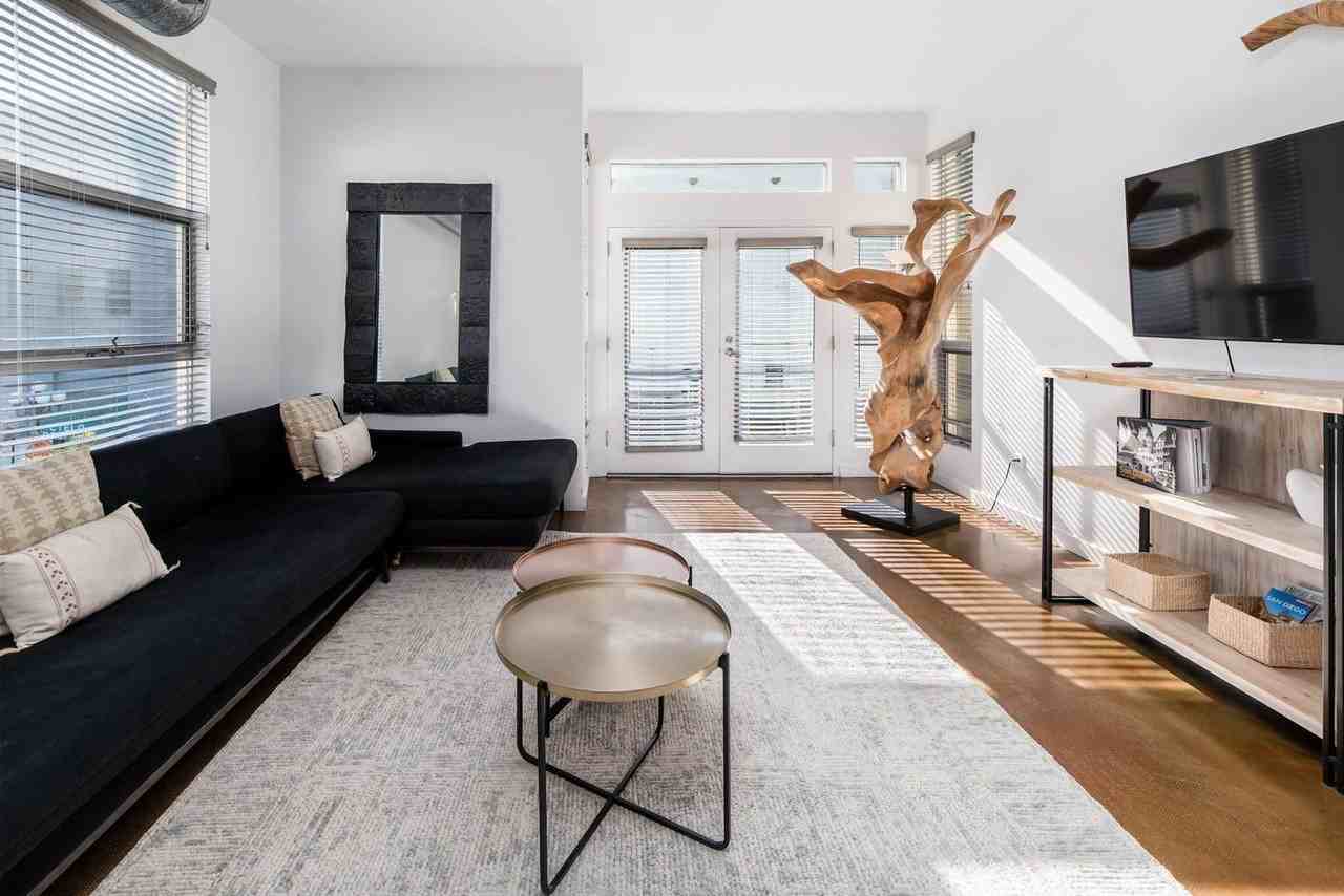 777 6th Ave #1639978P - Photo 2 of 38