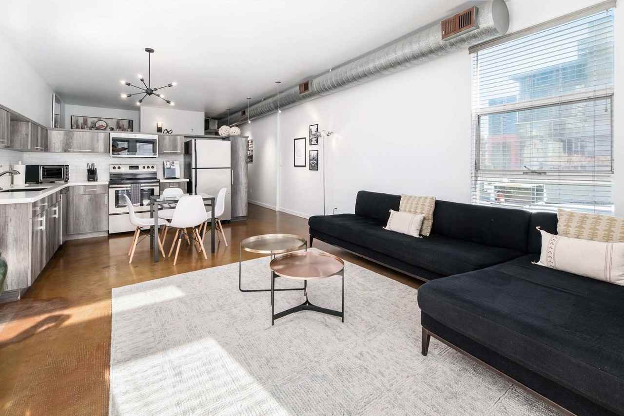 777 6th Ave #1639978P - Photo 3 of 38