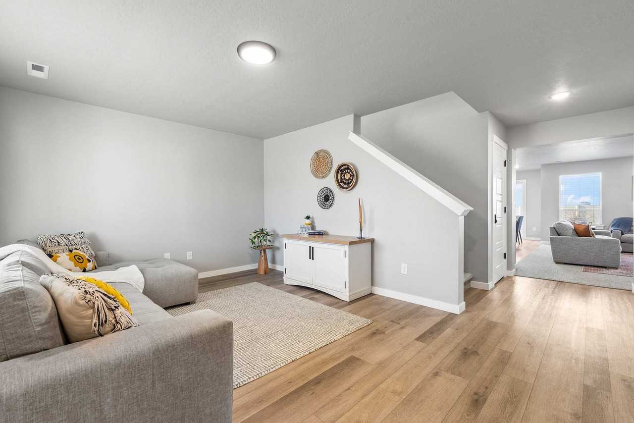 5126 E Sylvan Hart Dr #1642447P - Photo 7 of 42