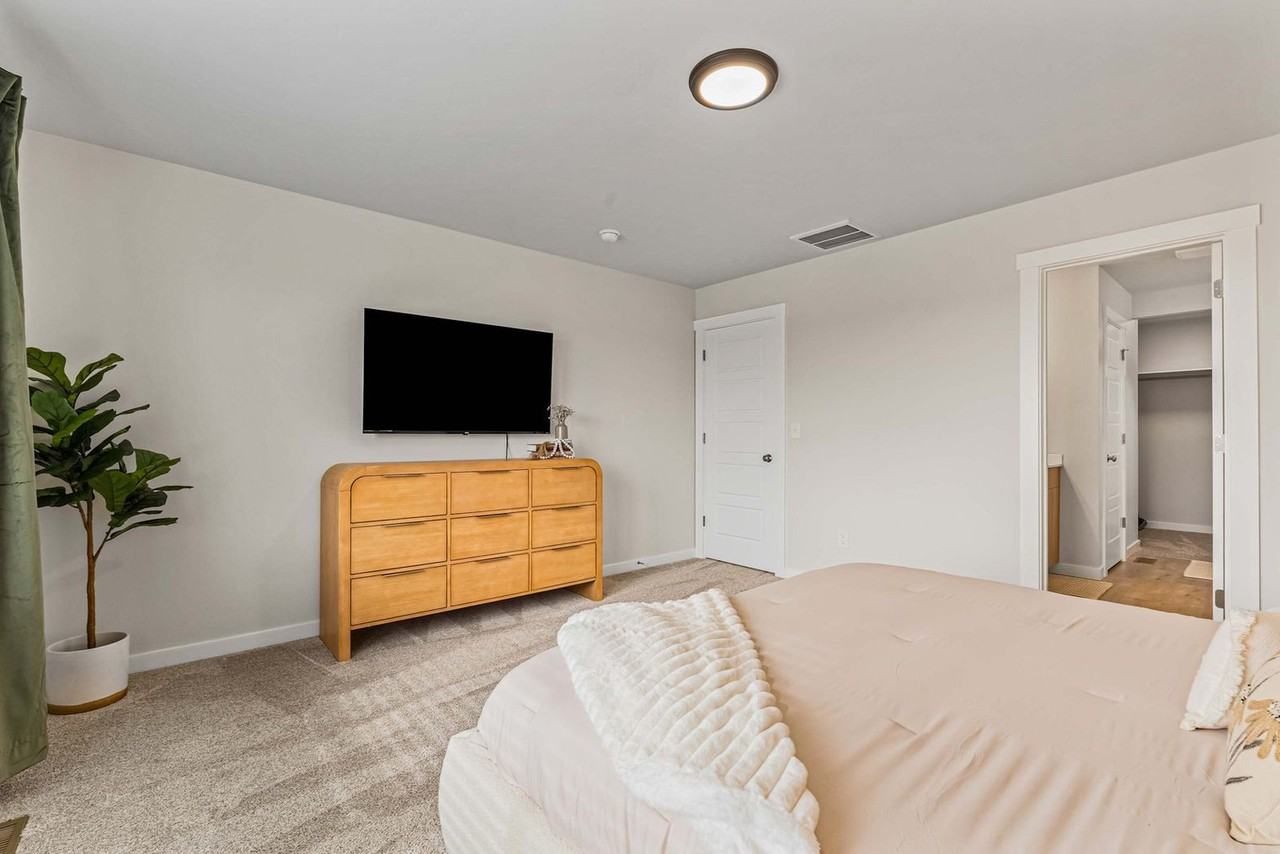 5302 E Burnte Peak St #1642429P - Photo 7 of 47