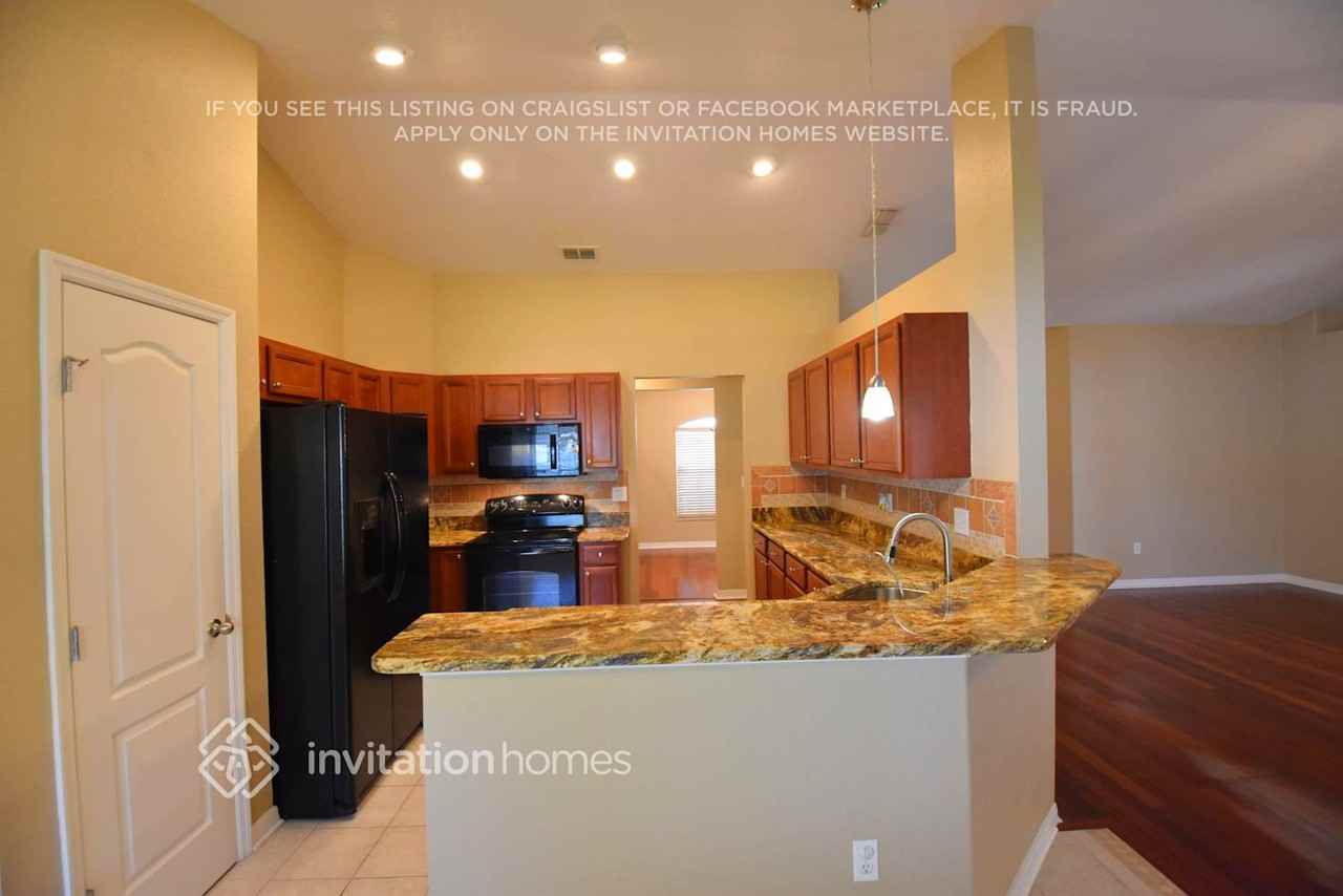 613 Pintail Cir - Photo 4 of 13