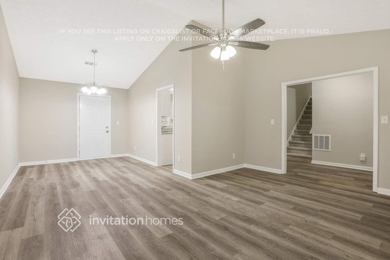 685 Raven Springs Trl - Photo 6 of 26