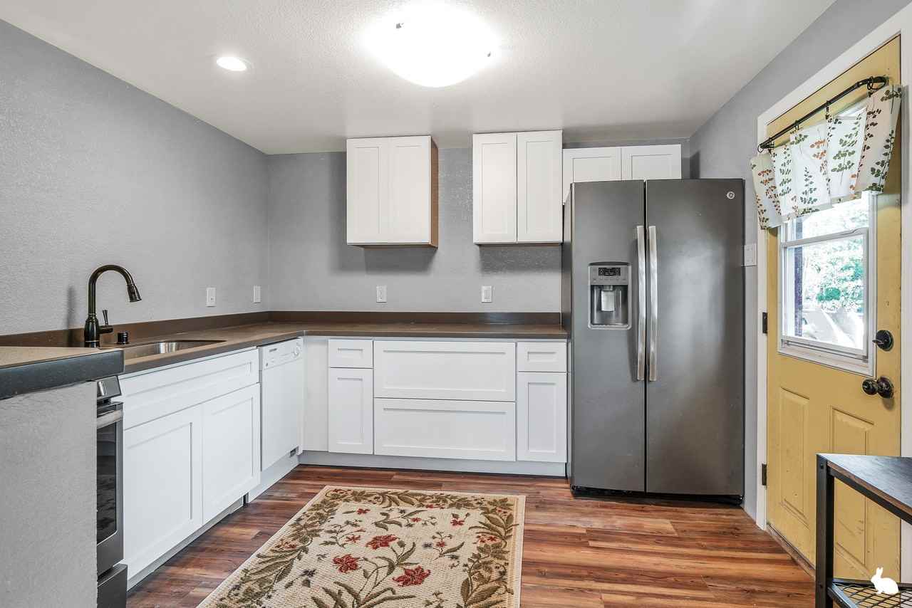 1423 Karluk St #A - Photo 2 of 22
