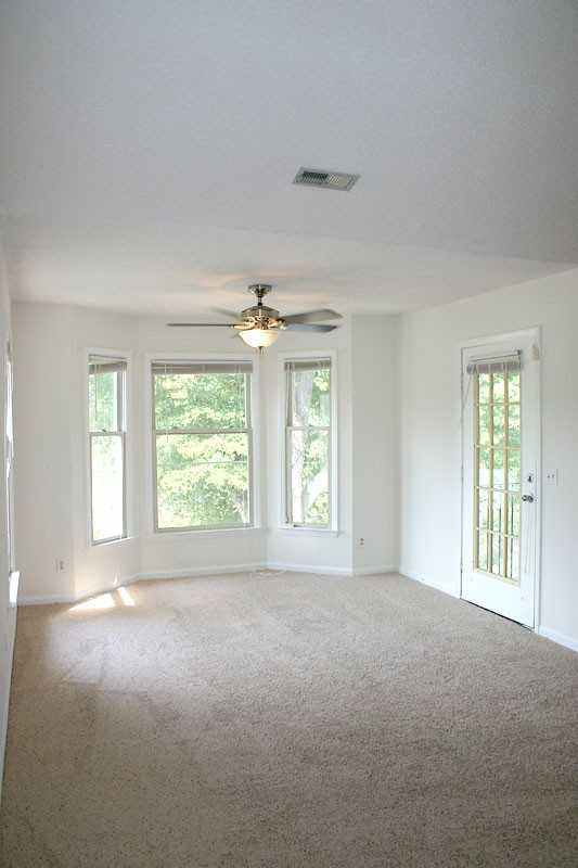 6264 Rosecroft Dr - Photo 6 of 11