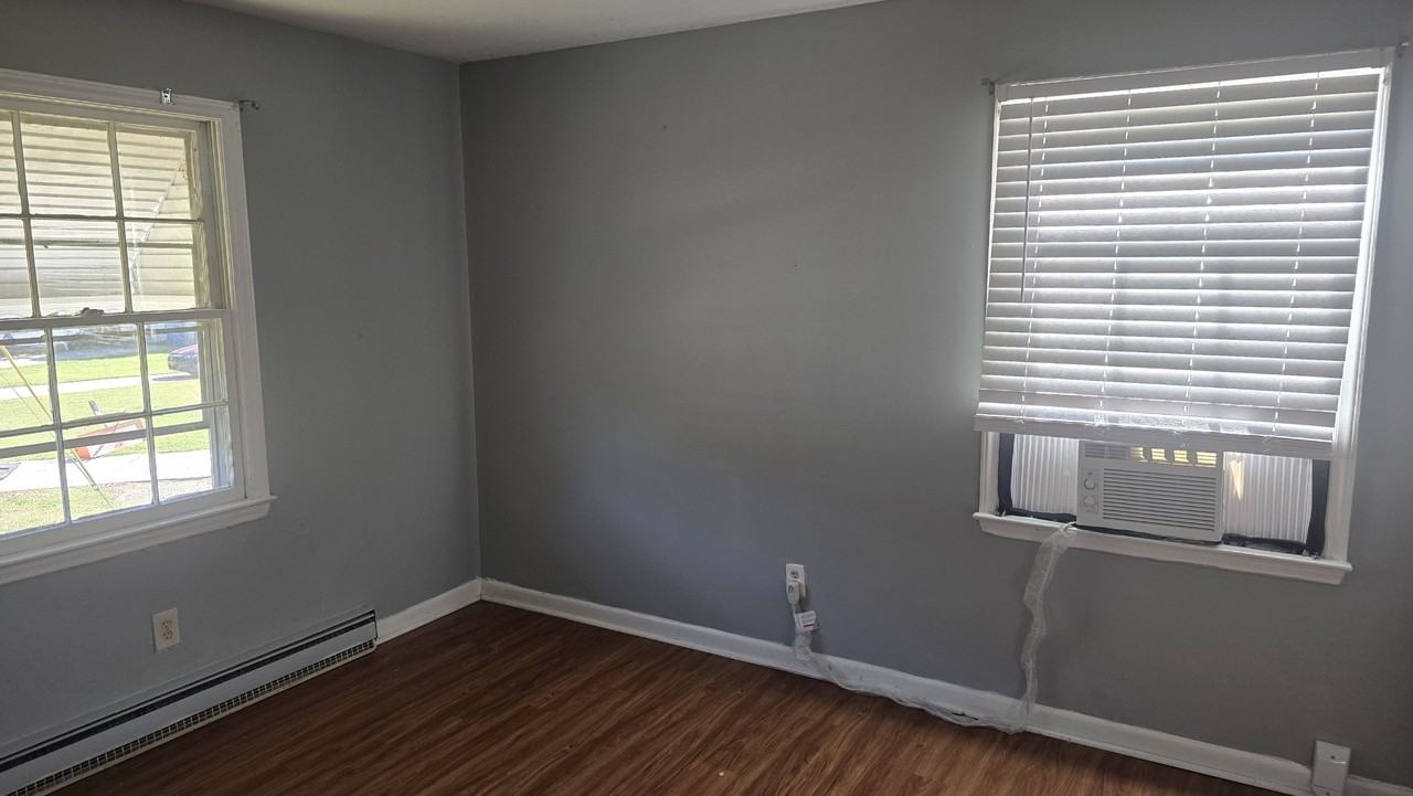 2320 Curtis St - Photo 6 of 17