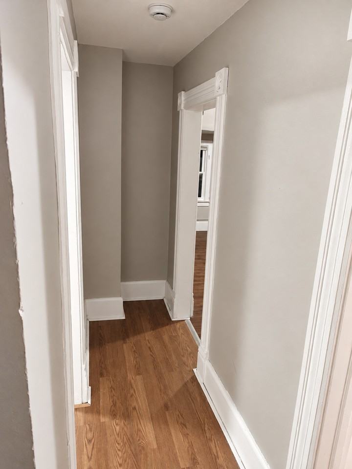 456 Walnut Ave - Photo 2 of 20
