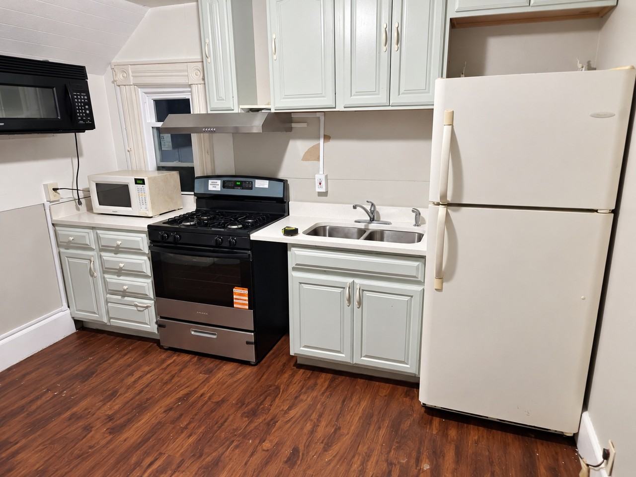 456 Walnut Ave - Photo 6 of 20