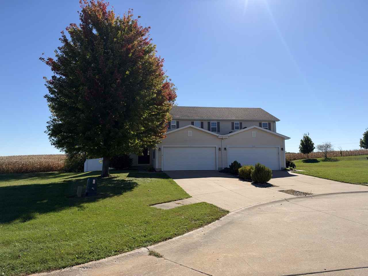213 Misty Ln - Photo 2 of 27