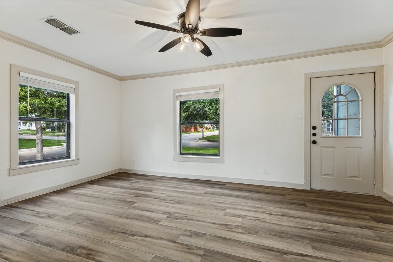 3625 El Campo Ave - Photo 7 of 13