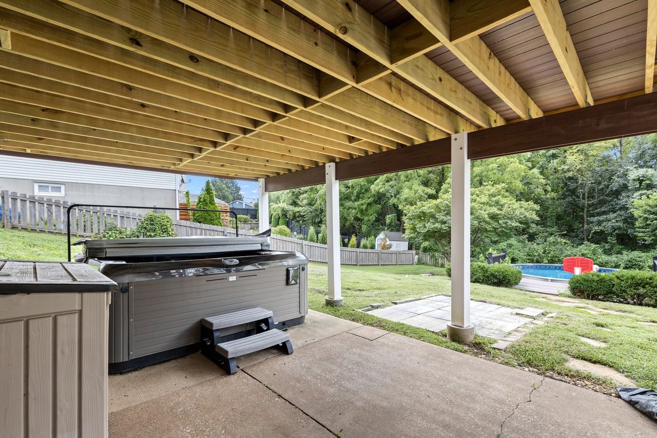 4106 Stafford Woods Ct - Photo 5 of 34