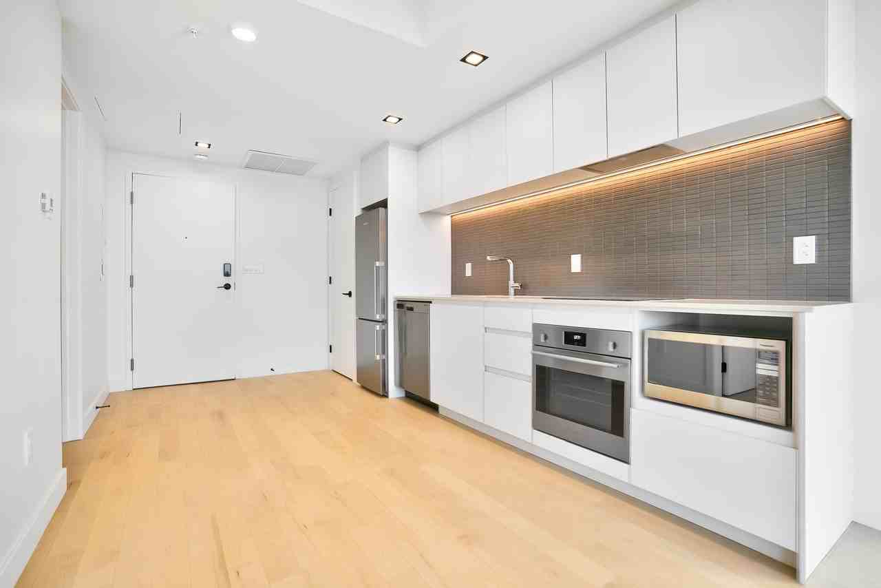1245 Rue de Bleury #5218 - Photo 3 of 19