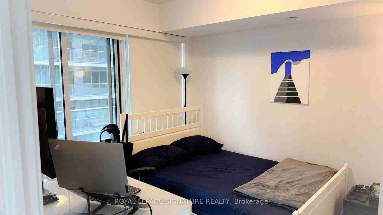 99 Broadway Avenue #3004 - Photo 5 of 12