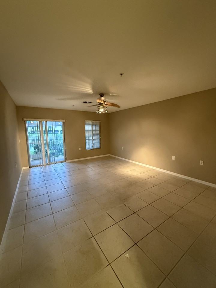 12020 Rain Brook Ave #1 - Photo 3 of 14