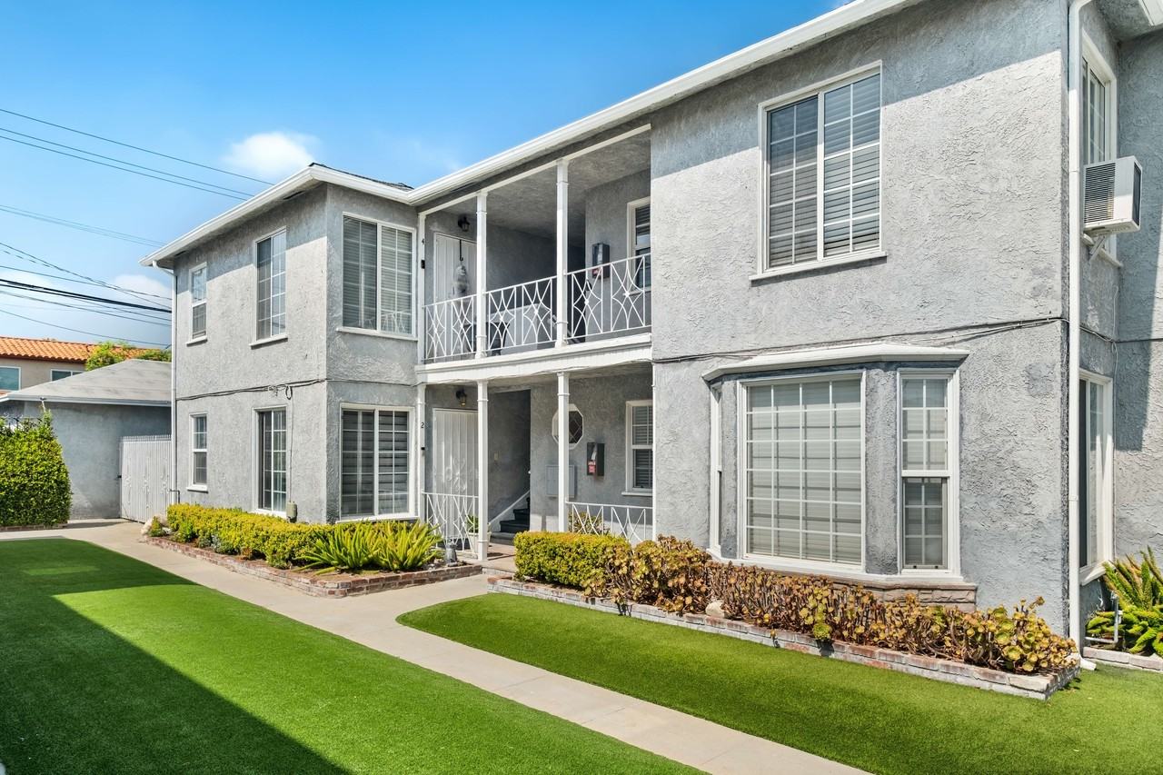 5909 Overhill Drive, Windsor Hills, Los Angeles, Ca, Usa #3 - Photo 3 of 26