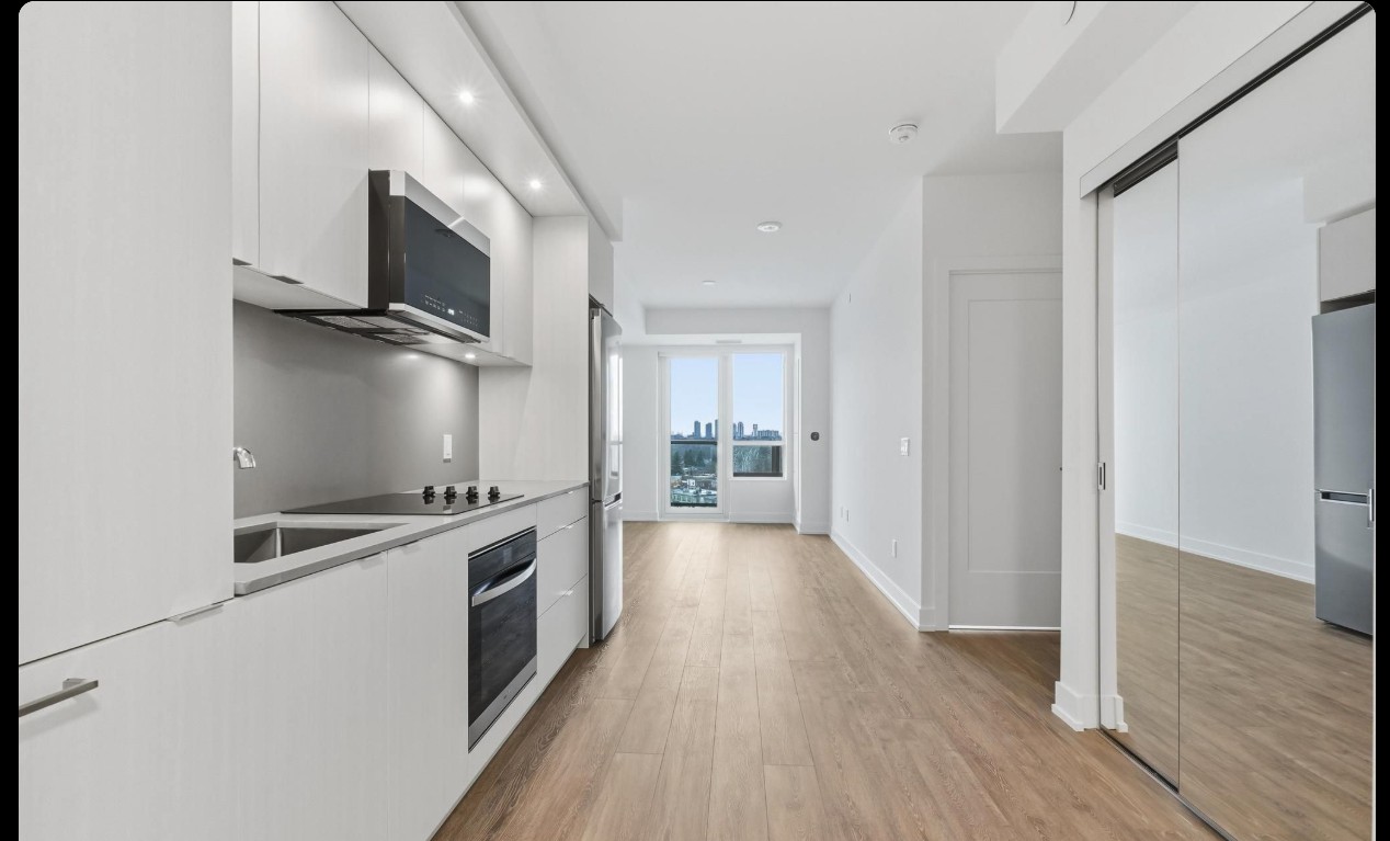 60 Central Park Roadway #1209 - Photo 4 of 14