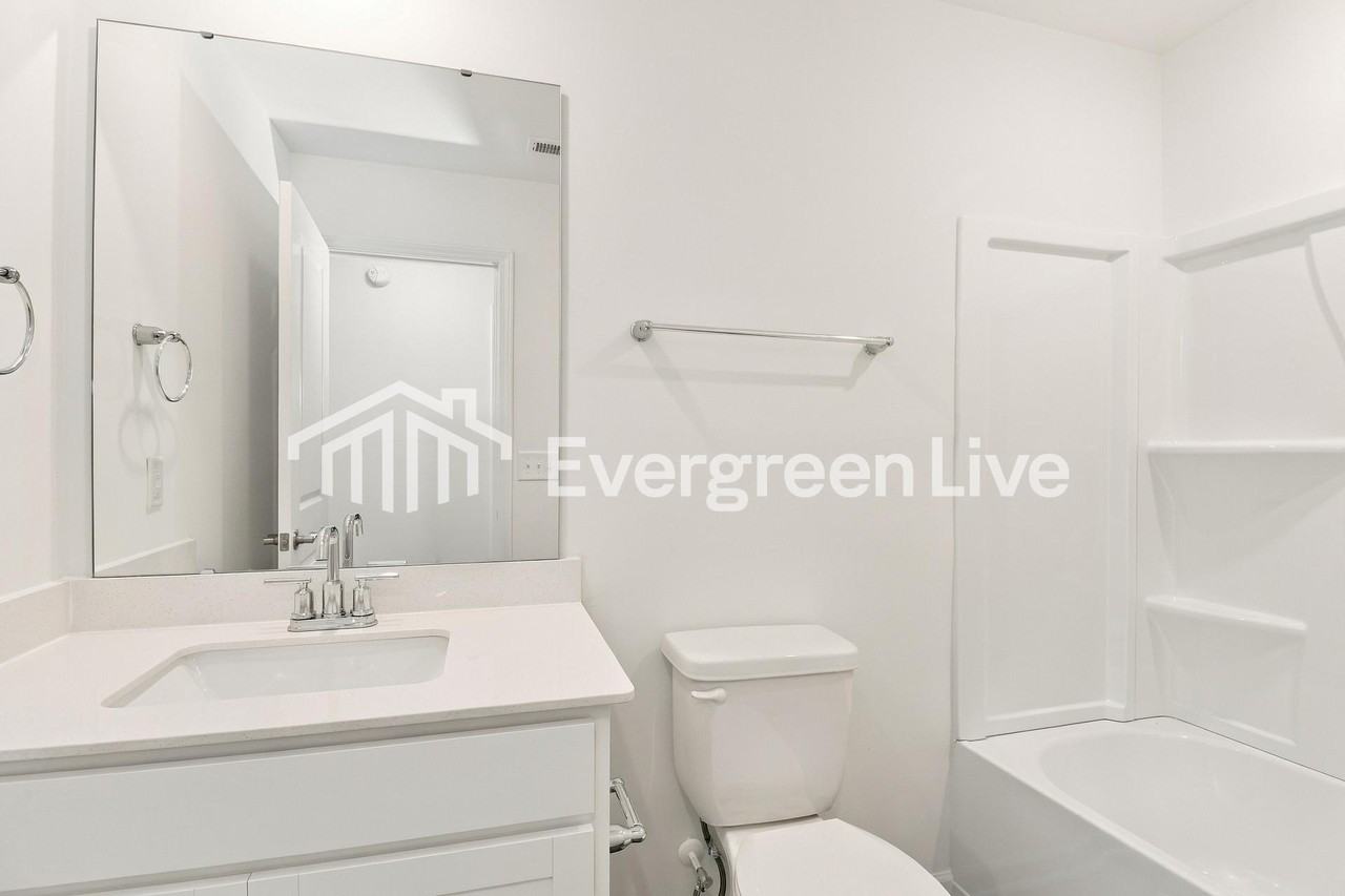 688 Sparano Loop - Photo 7 of 10