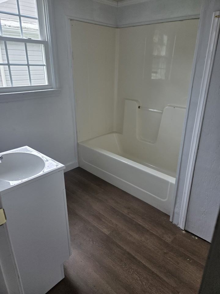 605B Grove St #605B - Photo 6 of 15