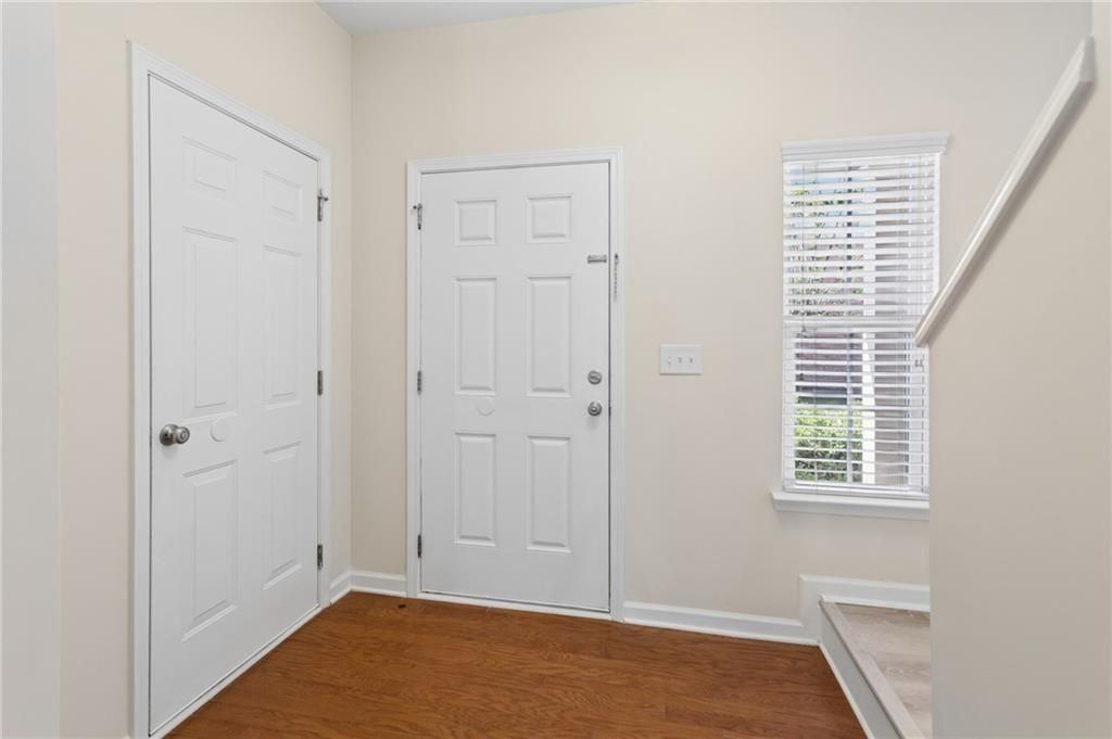5624 Moresby Ct - Photo 4 of 47