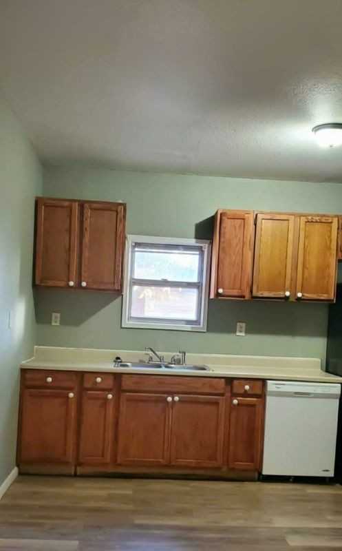 310 B St Sw - Photo 3 of 13