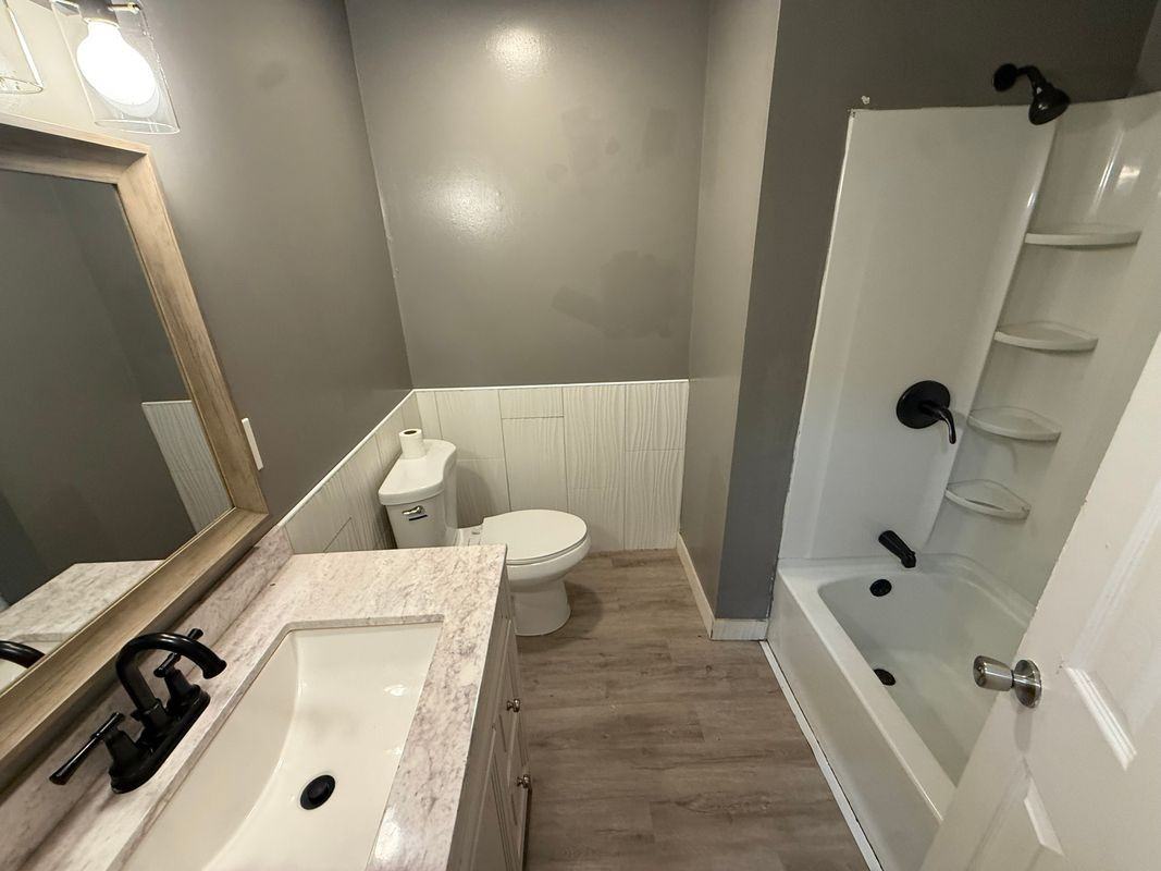 8712 Bristol Ave - Photo 5 of 11