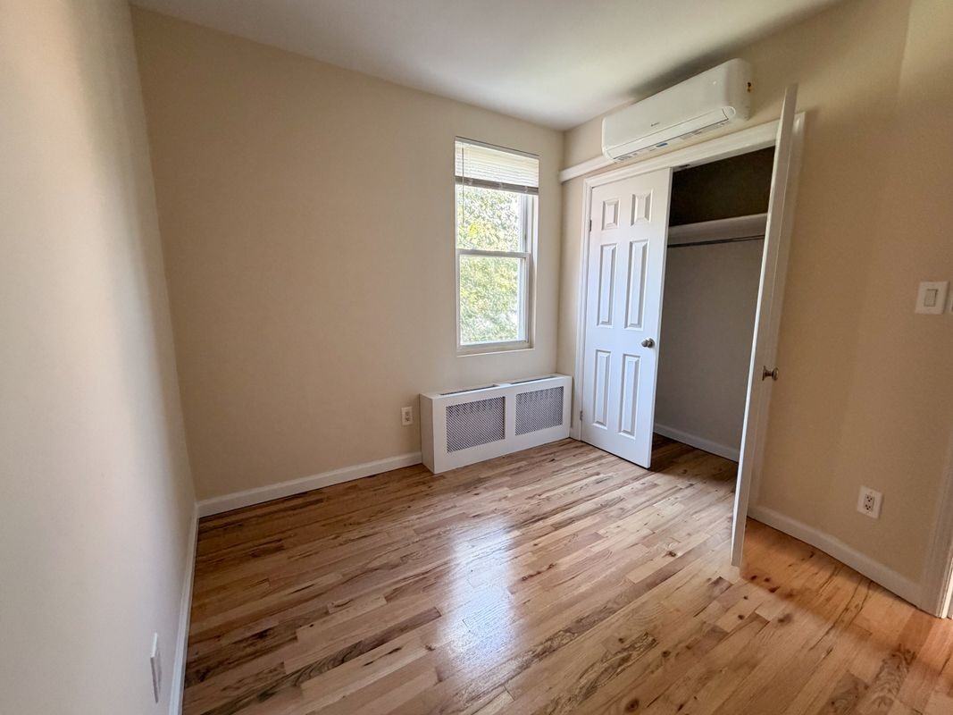 3232 60th St - Photo 7 of 14