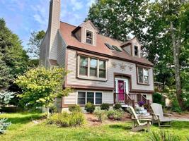 featured image of 25 Pine St