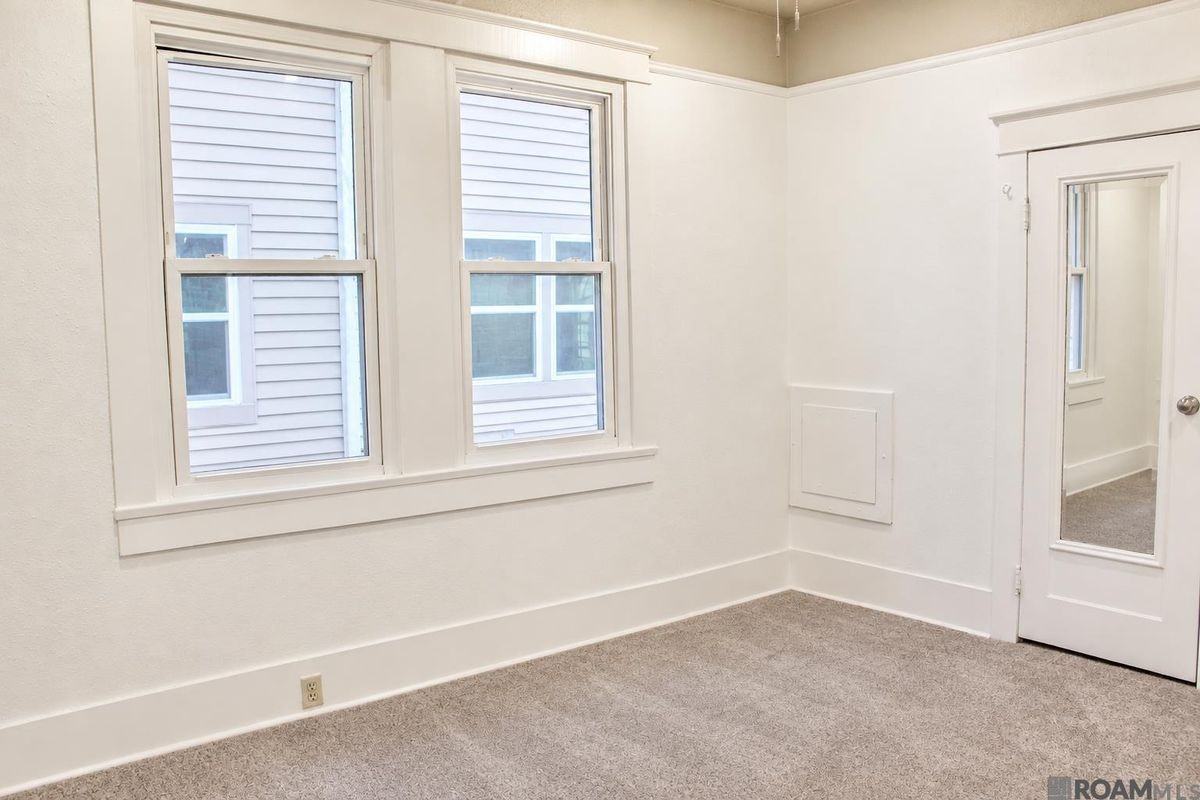 3964 Louisiana Avenue Pkwy - Photo 5 of 13