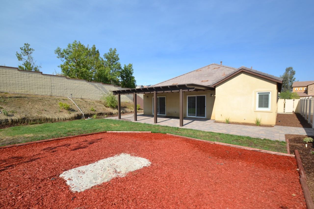 4101 Ballantree St - Photo 3 of 12