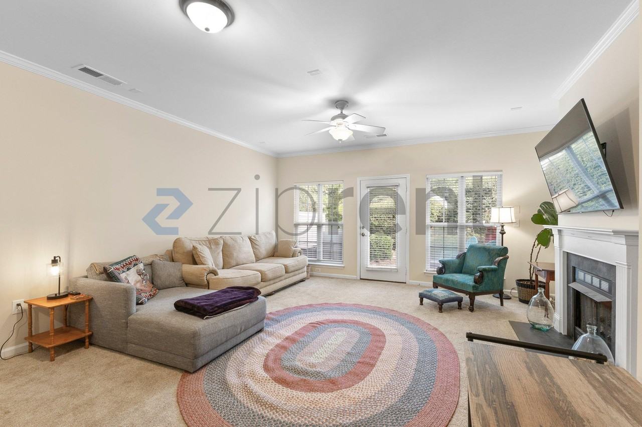 530 Jetton St - Photo 2 of 17