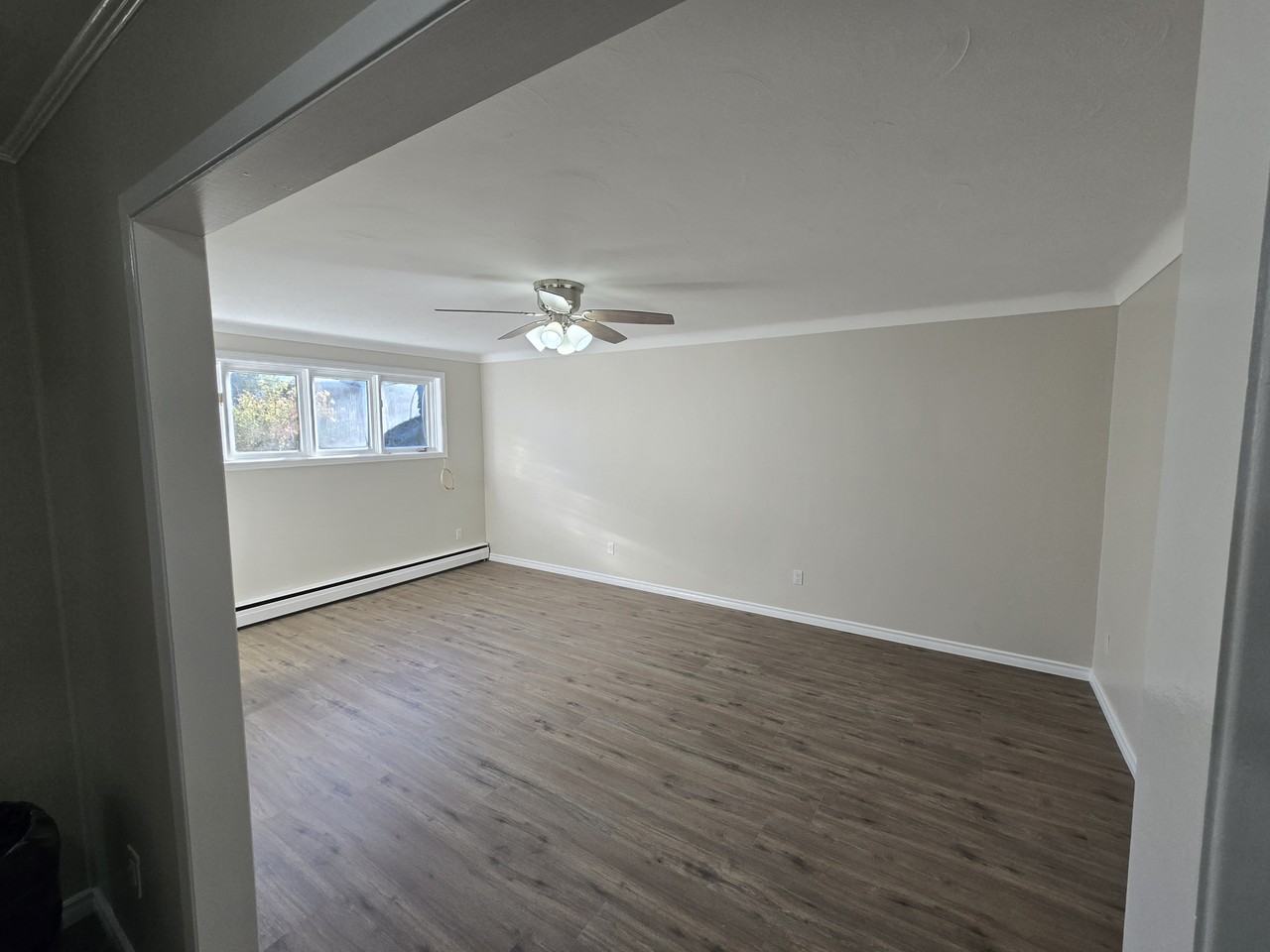 311 Lavergne Street - Photo 5 of 10