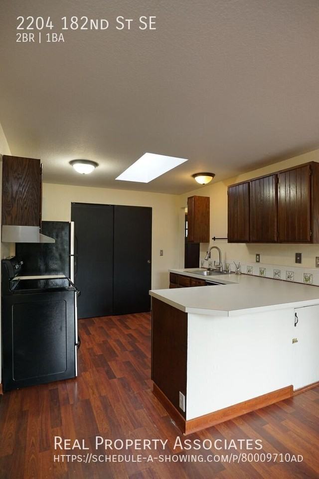 2204 182nd St Se - Photo 3 of 18