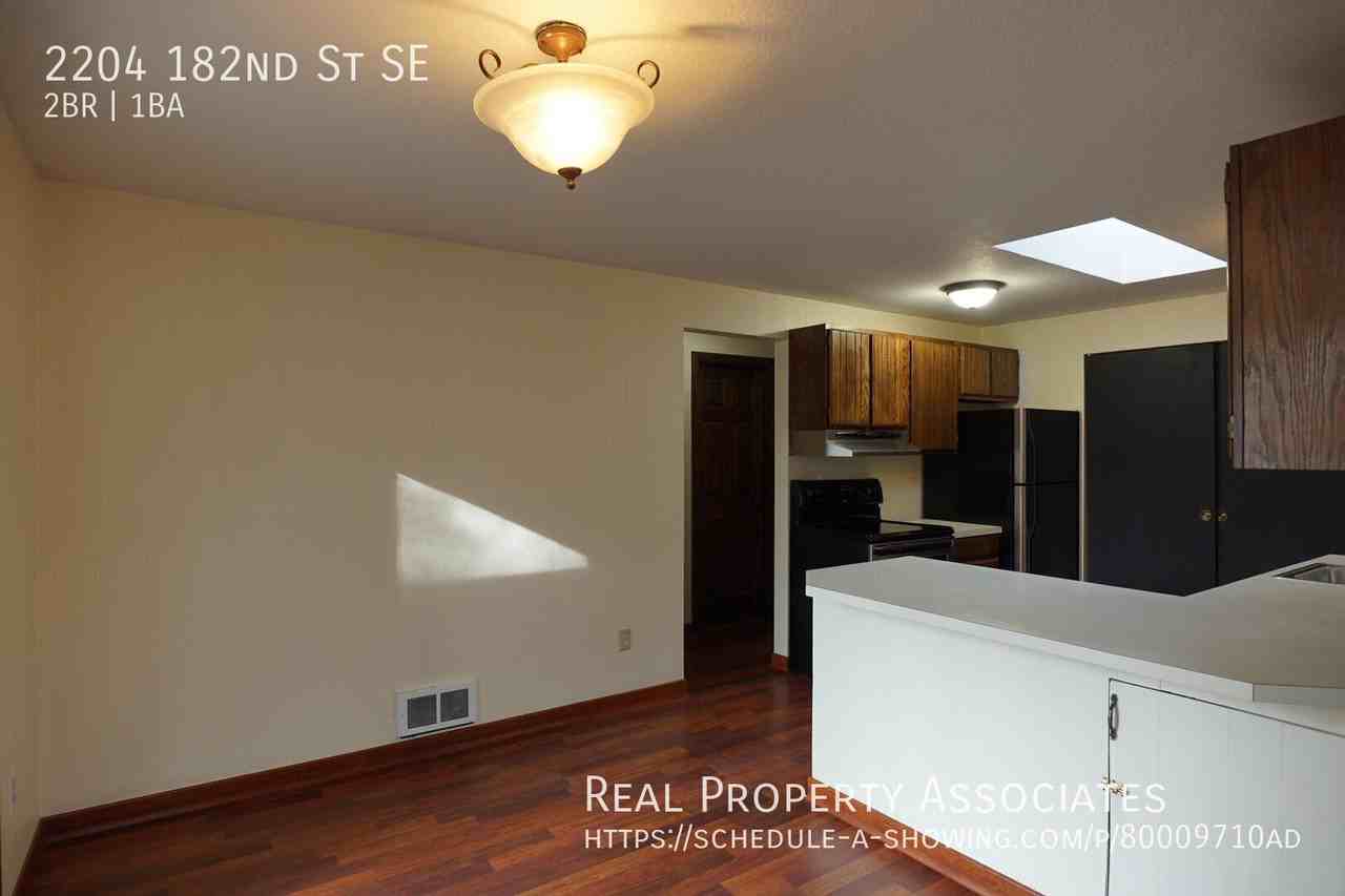 2204 182nd St Se - Photo 4 of 18
