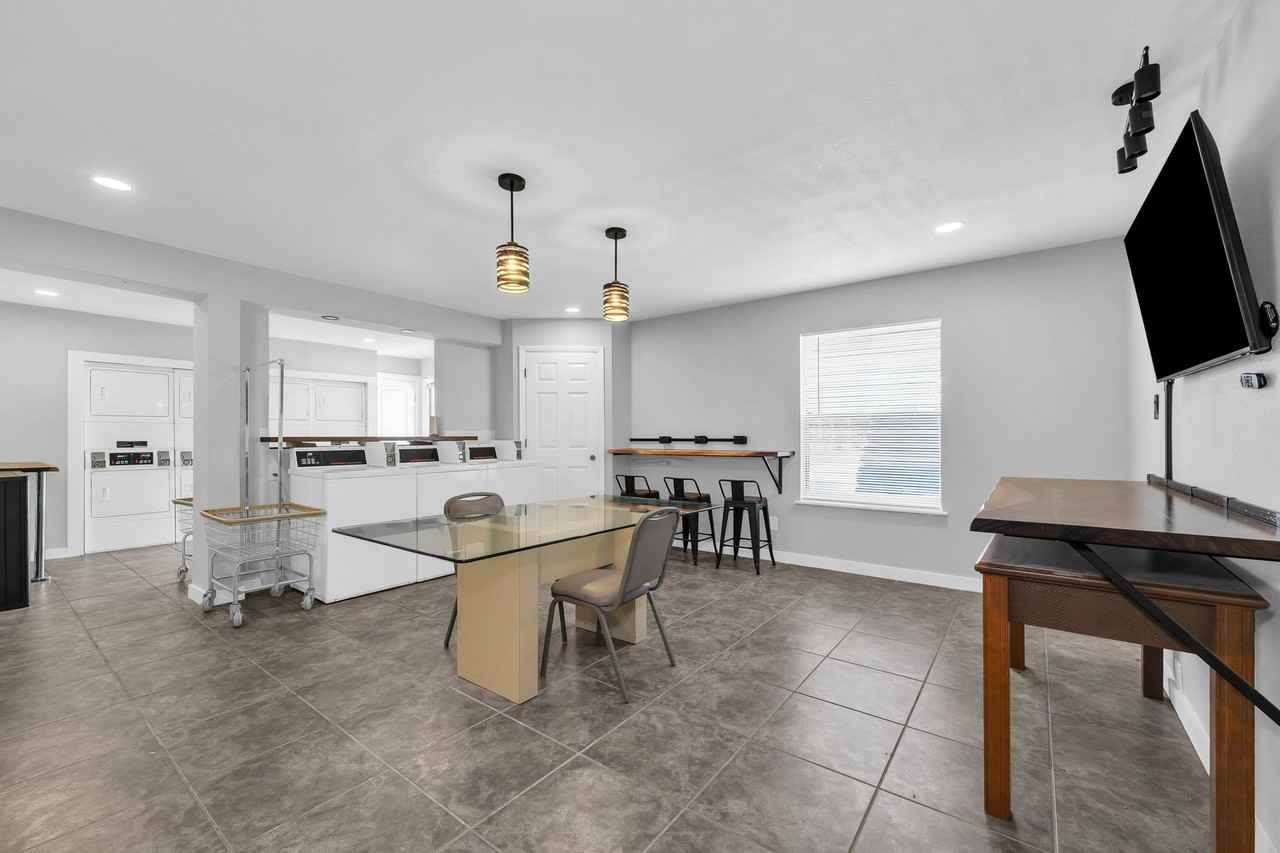 Quail Creek Apartments - Photo 6 of 43