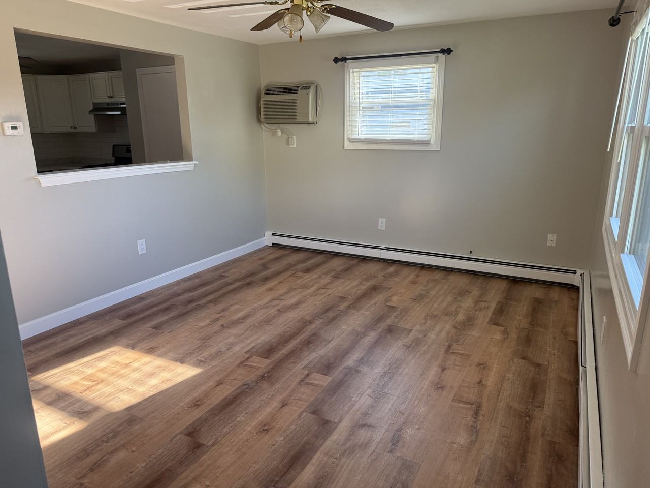 396398 Juniper St #398 - Photo 3 of 8
