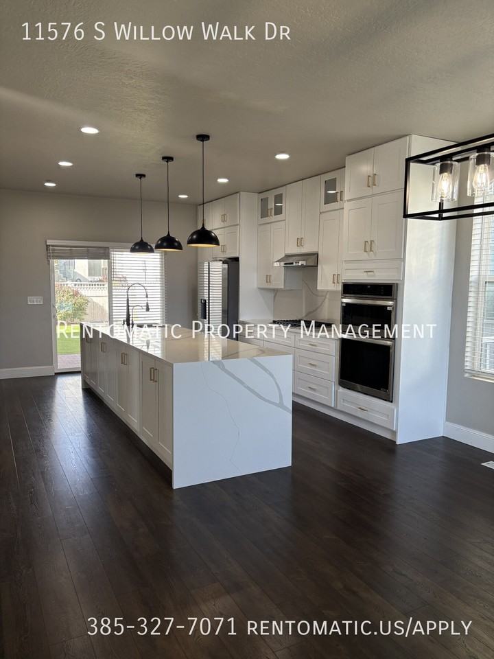 11576 S Willow Walk Dr - Photo 6 of 48