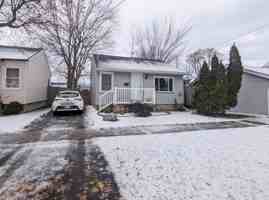 featured image of 34 Aberdeen Crt