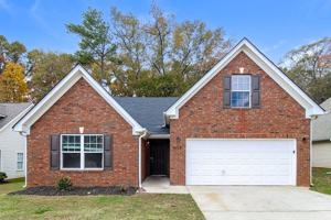 featured image of 1573 Queen Elizabeth Dr