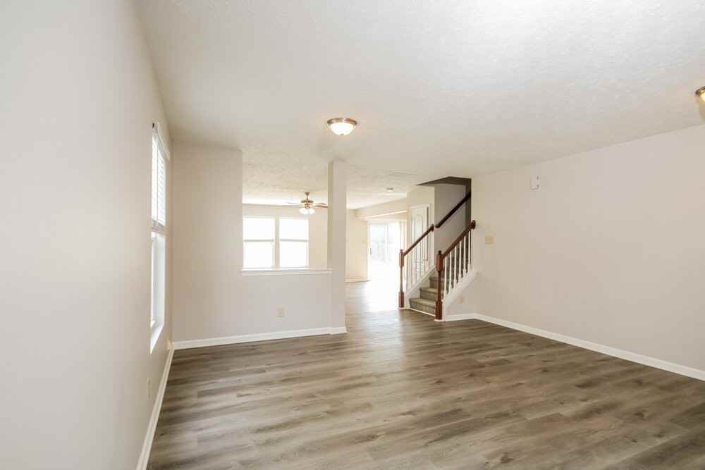 12916 Silvaire Farm Rd #3 - Photo 4 of 17