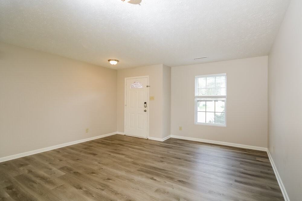 12916 Silvaire Farm Rd #3 - Photo 5 of 17