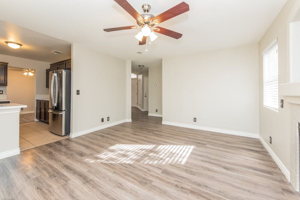 7537 Fencerow St - Photo 2 of 15